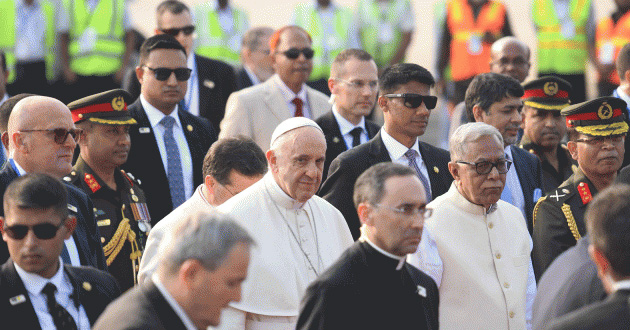 pope francis is in bangladesh with president of bd