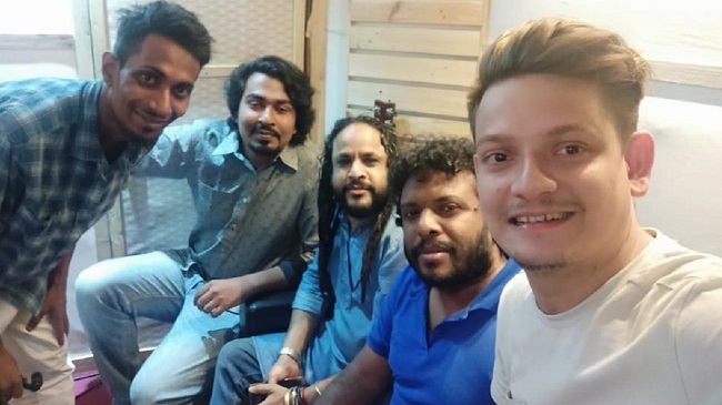 pothik nobi playback