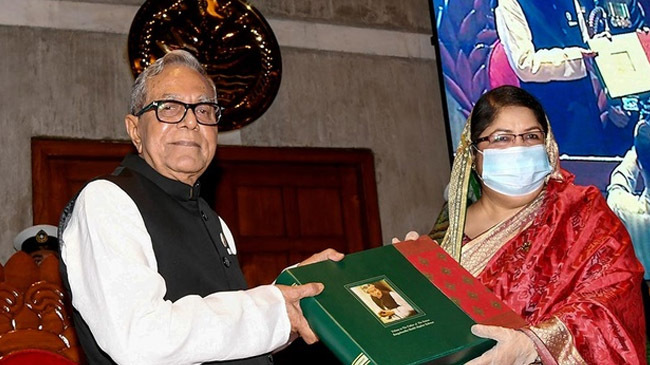 president abdul hamid in parliament 1