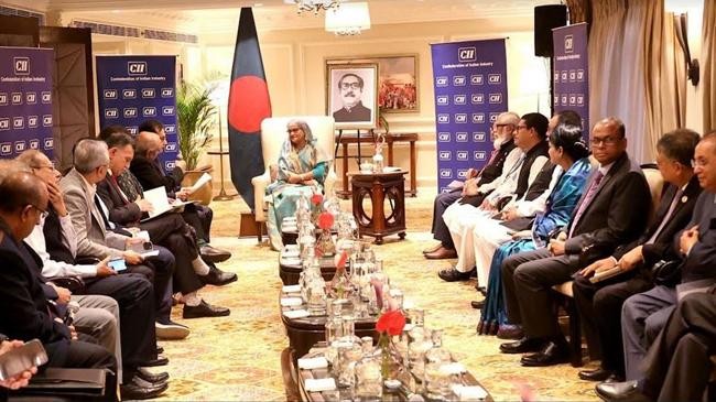 prime ministers call to indian businessmen to invest in bangladesh