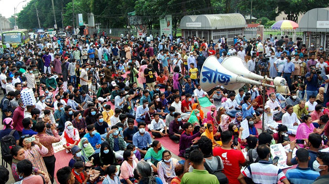 protest against rape 9