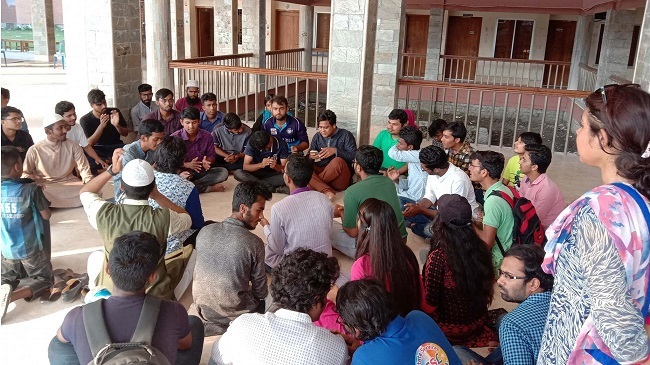 protest bobi uni