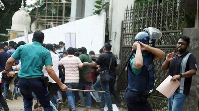 protest ecommerce customers dhaka