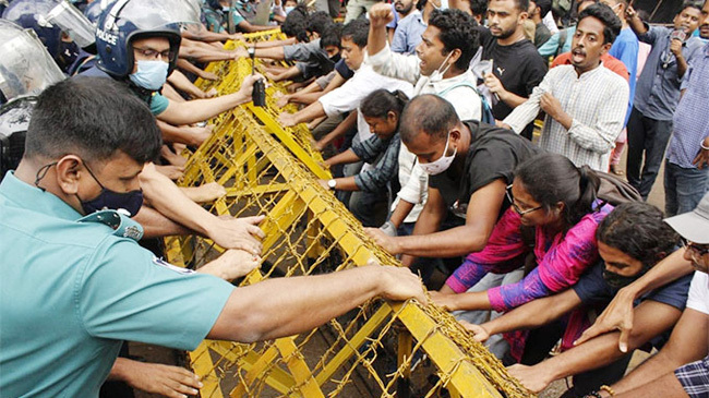 protest students