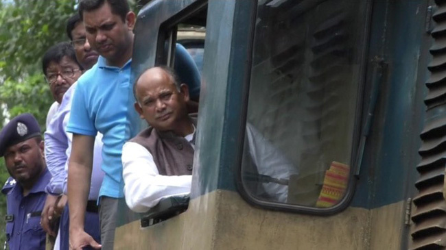 rail minister visit gaibandha