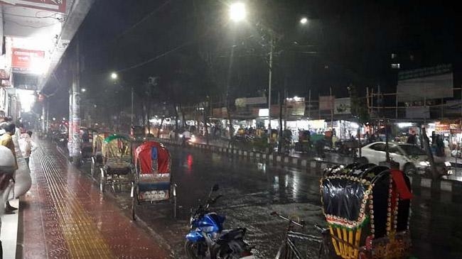 rain in dhaka lessen temperature inner