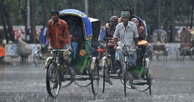 rain in dhaka