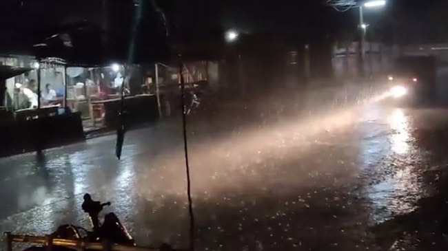 rain tornado started