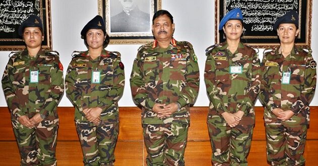 rel four women