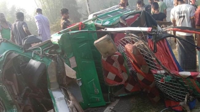 road accident in coxs bazar