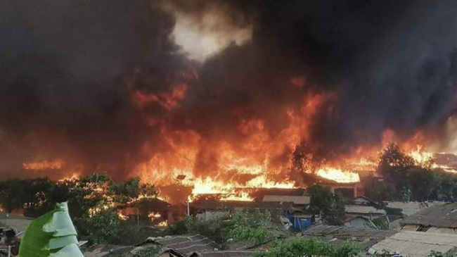 rohingya houses burnt