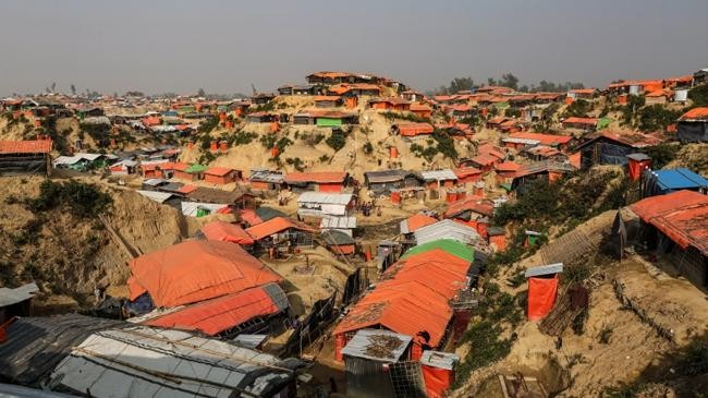 rohingya refugee camp in coxs bazar bangladesh