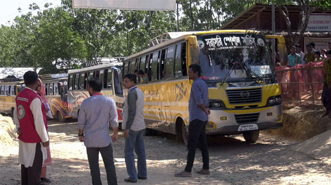 rohingya team go for visit vhasanchar