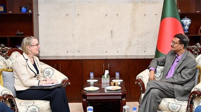sarah cooke and md touhid hossain