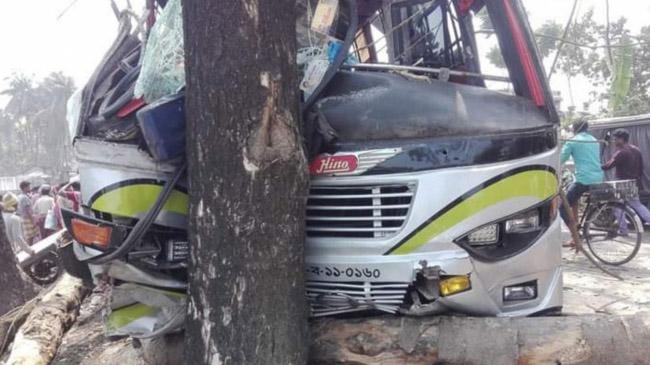 satkhira road accident
