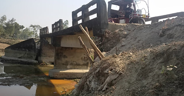 senua river bridge