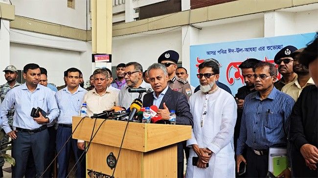 ‘চাহিদা লাখো, সিট মাত্র কয়েক হাজার’—ঈদযাত্রায় রেলের সীমাবদ্ধতা স্বীকার মন্ত্রীর