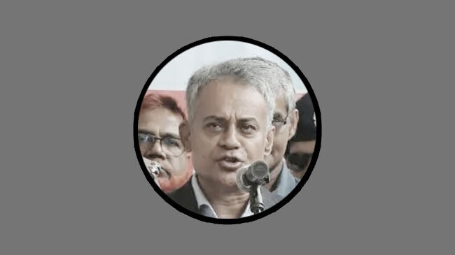 রেলমন্ত্রী: খড়ে চাকা পিছলে সকালে তিন ট্রেন বিলম্ব