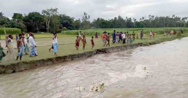 suddenly the water in teesta