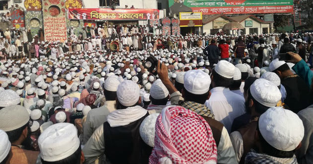 tablighi jamaat protests at airport