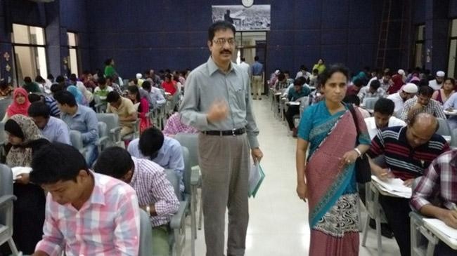 teacher private school colleges
