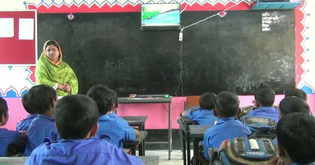 the first illuminated smart school 01