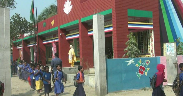 the first illuminated smart school 03