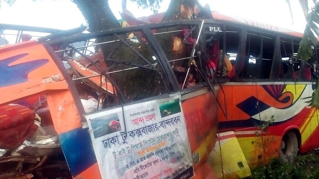 tour bus journey accident 2019