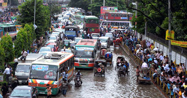 traffic congestion in rain water