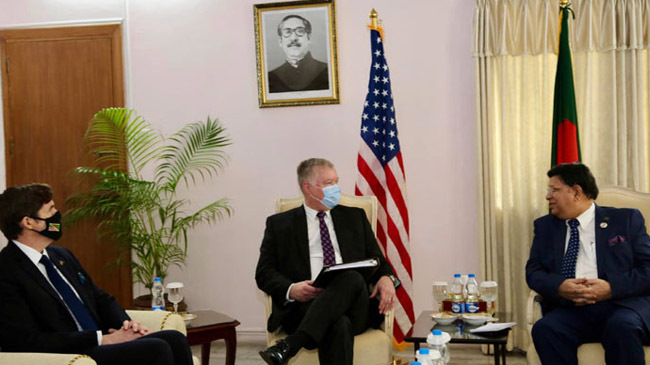 us secretary bygan momen1