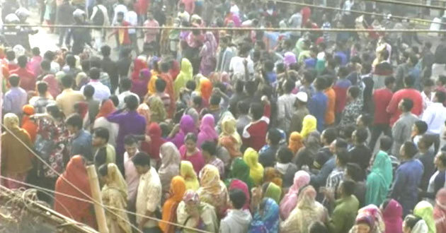 workers protests in savar 04