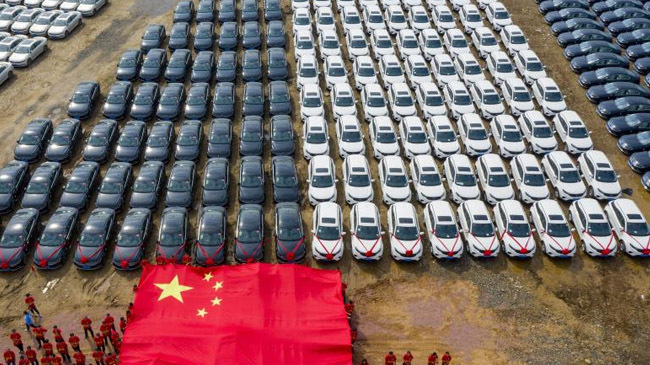 china workers car bonus1