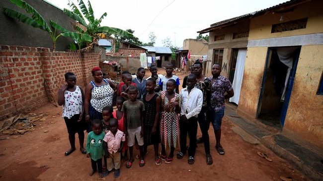 uganda women 38 child