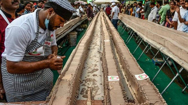 world largest cake india
