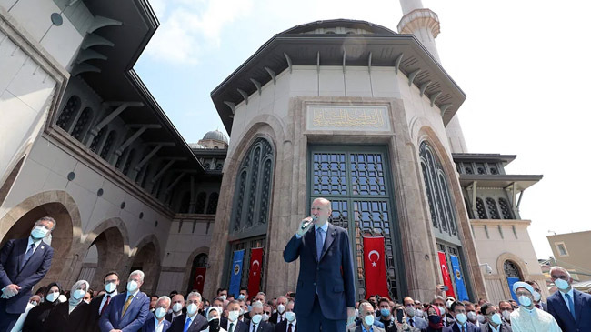 mosque in taksim square