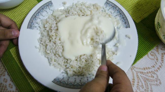 curd and chira in iftar