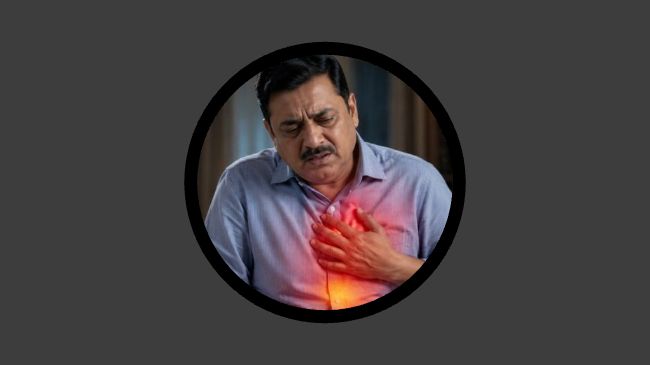 বুকের ব্যথা কি গ্যাসের নাকি হার্টের, চিনবেন যেসব লক্ষণে