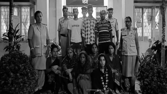 9 bangladeshi nationals detained in agartala