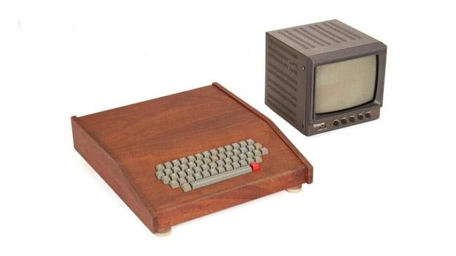 apples first computer