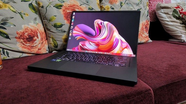 asus rog zephyrus m16