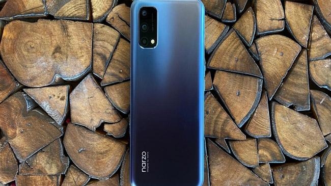 poco 5g smartphone thousand