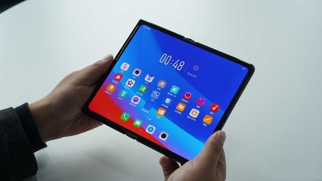 tecno foldable phone