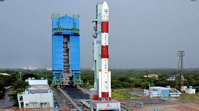 india sent satalite in space 2