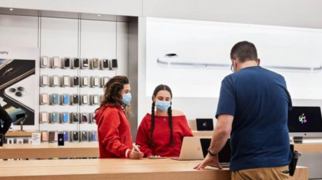 apple reopening its shops around the globe
