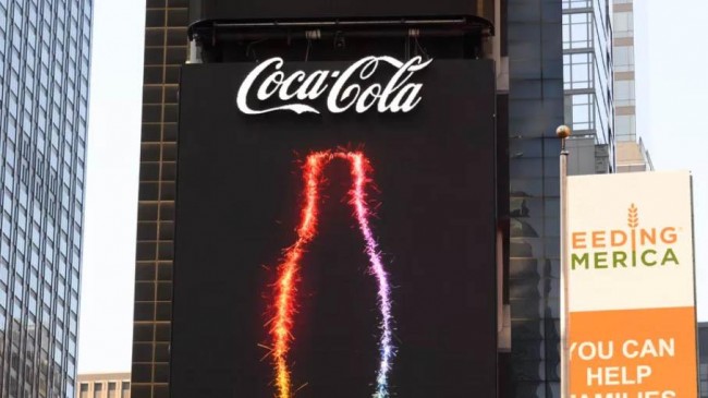 coca cola pauses facebook ad