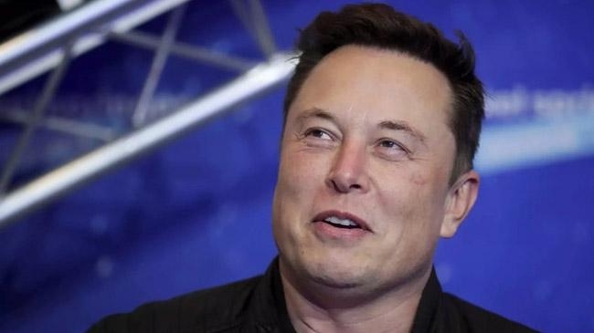 elon musk offers to buy twitter