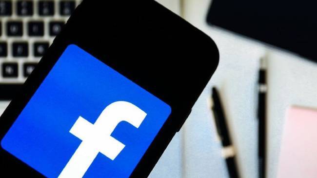 facebook launches facebook news in uk