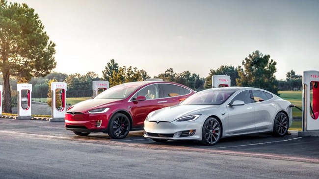 teslas model s and model x