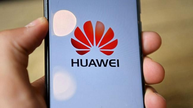 united kingdom banned huawei