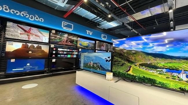 walton tv display at a showroom in georgia